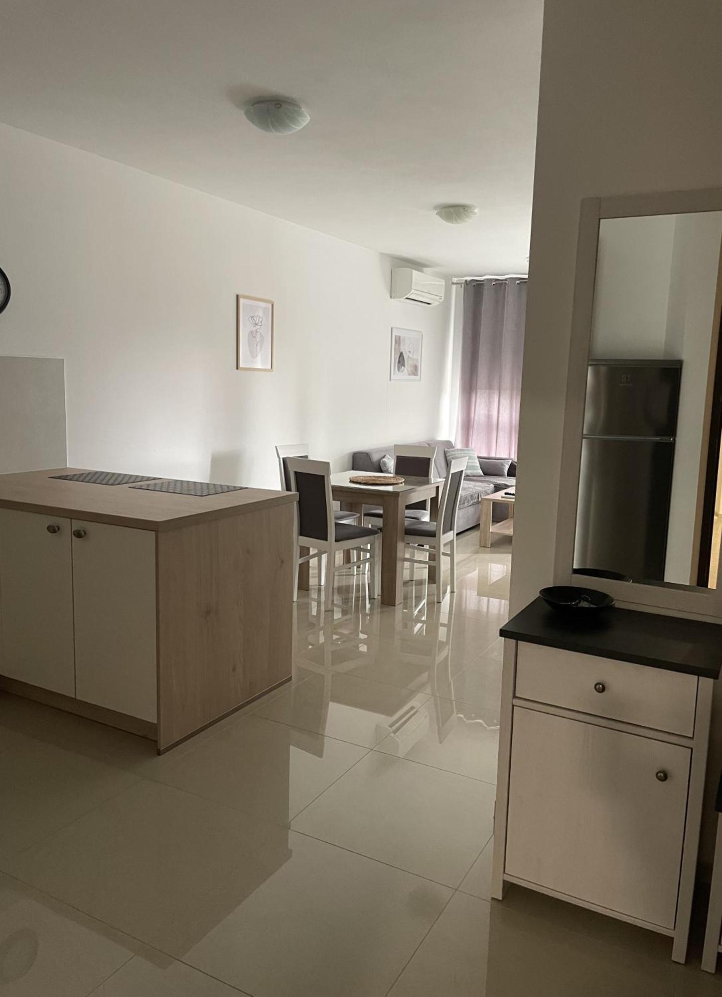 Giovanna Apartment With Terrace And Free Parking Pula Exterior foto